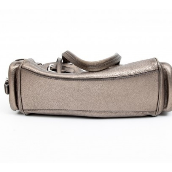 Authentic Vintage Prada Handbag - Picture 5 of 8